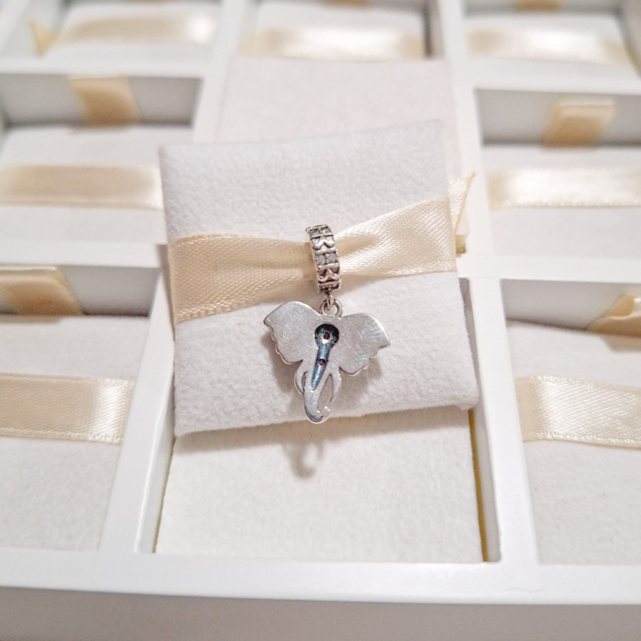 Charm Elefante Mandalas