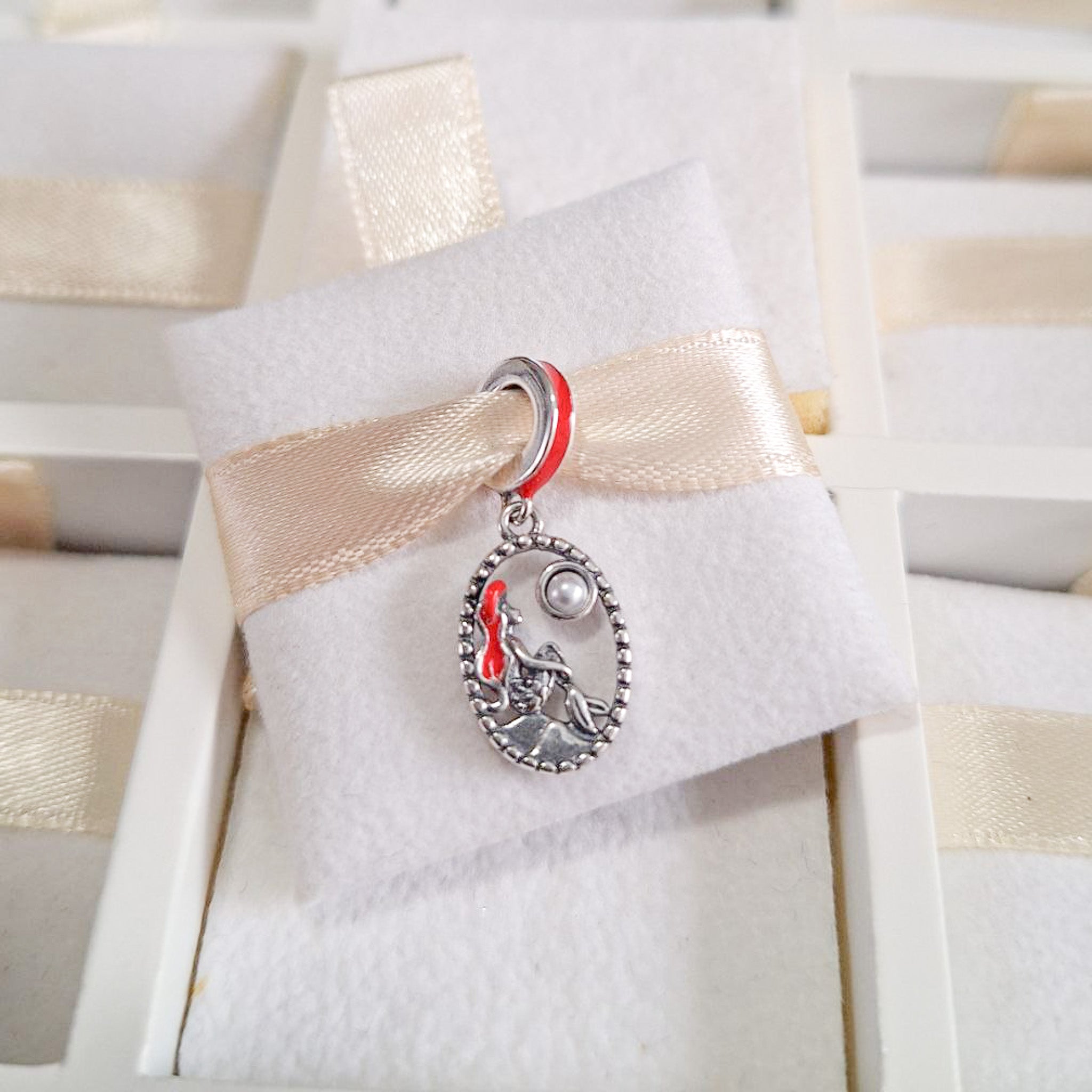 Charm Colgante La Sirenita Con Perla