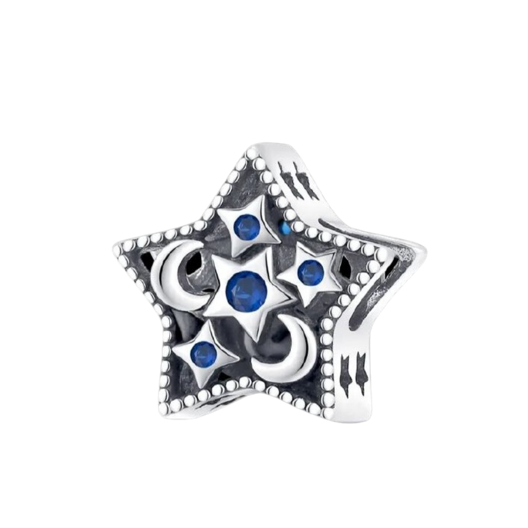 Charm Estrella Con Lunas Y Estrellas Azules