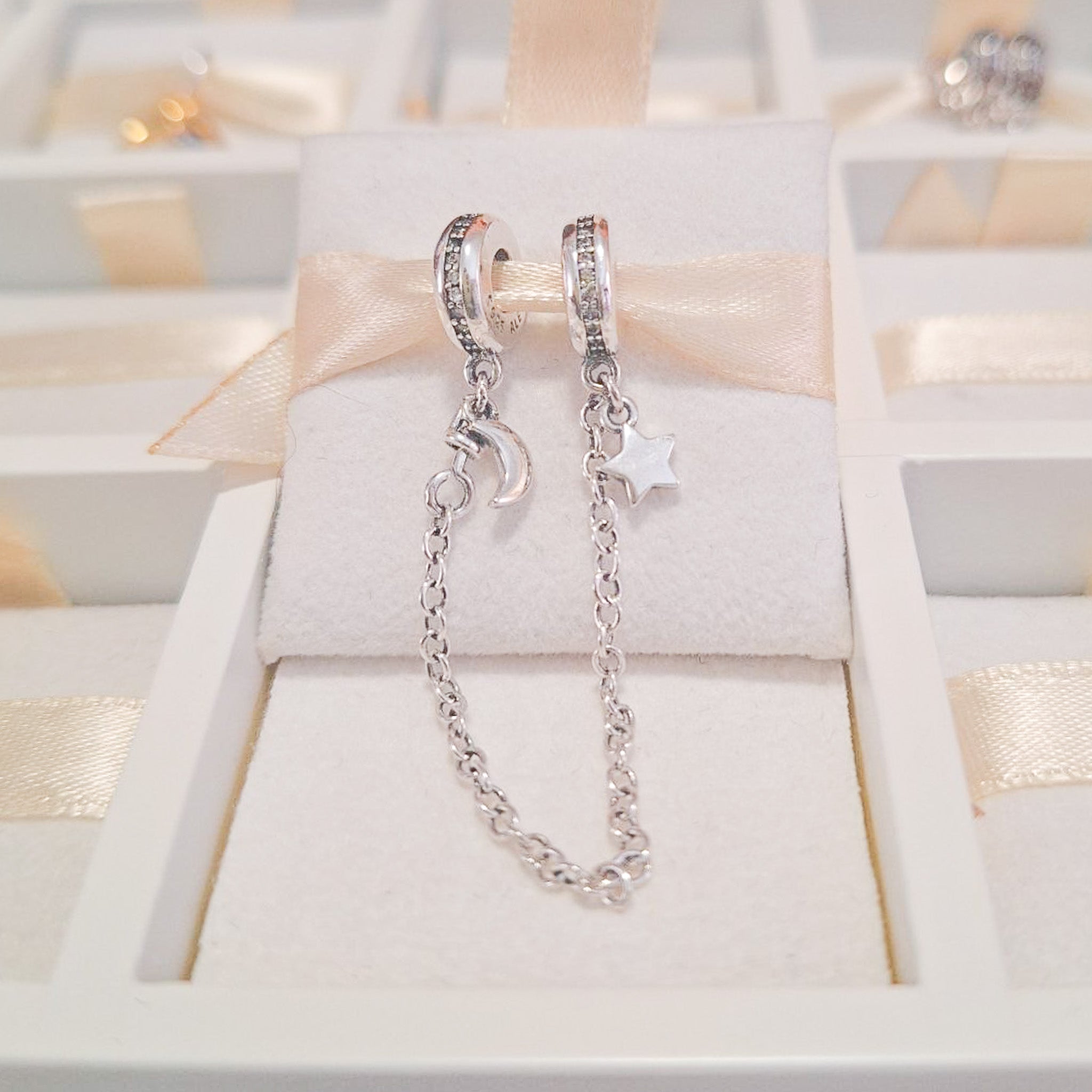 Charm Cadena De Seguridad Estrella Y Luna