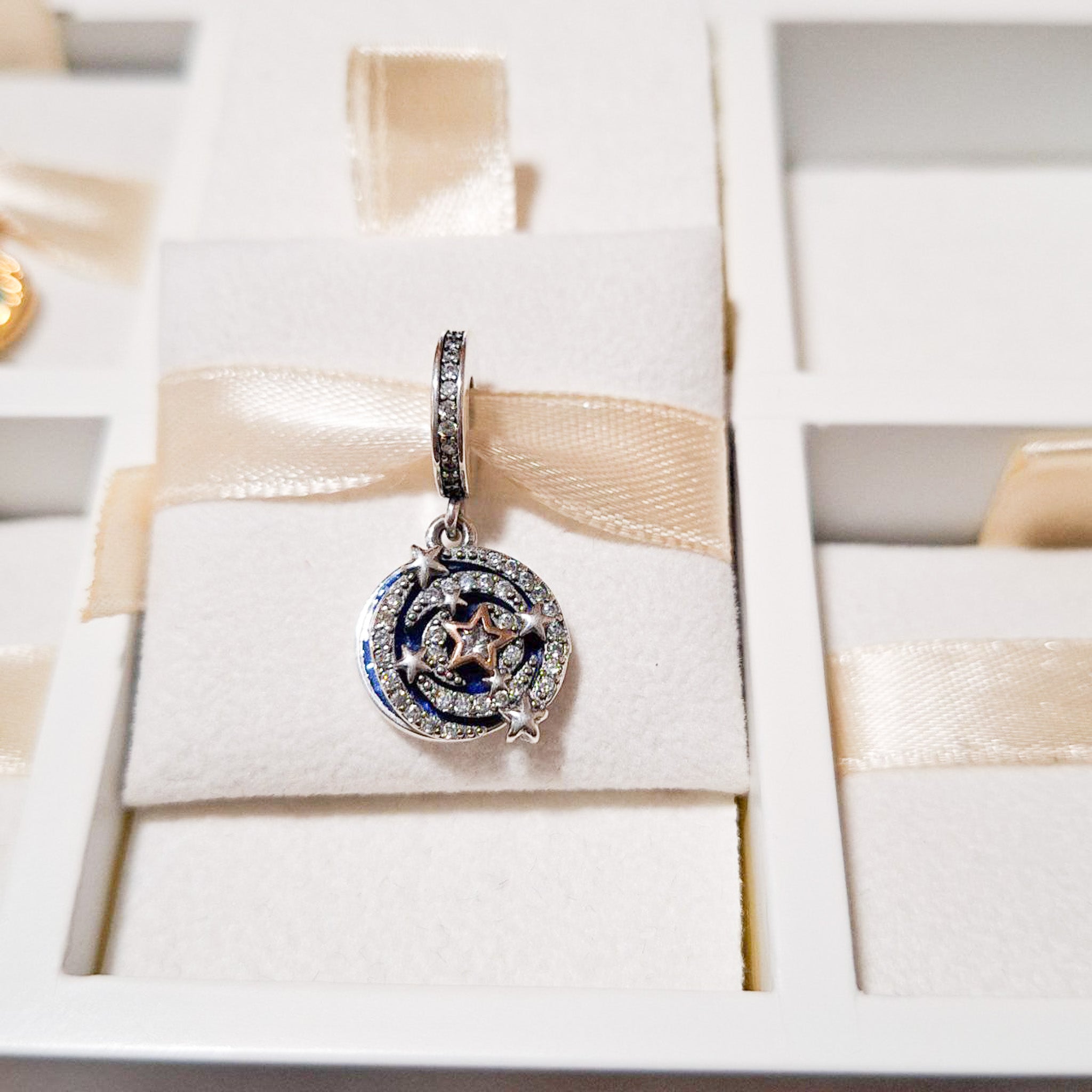 Charm Colgante Estrella Fugáz