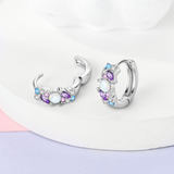 Cargar imagen en la galería, Aretes Huggies Ópalo Con Cristales Morados Y Azules