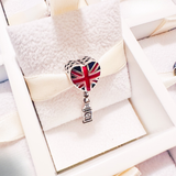 Cargar imagen en la galería, Charm Corazón Gran Bretaña Con Big Ben