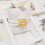 Cargar imagen en la galería, Charm Bob Esponja Dorado