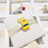 Cargar imagen en la galería, Charm Taxi Amarillo