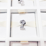 Cargar imagen en la galería, Charm Figura Estilo Cartoon Con Cristales