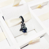 Cargar imagen en la galería, Charm Dragón Chimuelo Con Corazón Azul