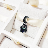 Cargar imagen en la galería, Charm Dragón Chimuelo Con Corazón Azul