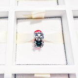 Cargar imagen en la galería, Charm Santa Claus Con Corazón Verde