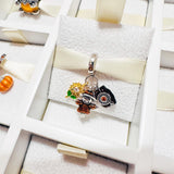 Cargar imagen en la galería, Charm Espantapájaros, Girasol Y Cámara