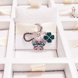 Cargar imagen en la galería, Charm Mariposa Con Herradura Y Trébol