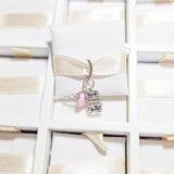 Cargar imagen en la galería, Charm Auto Rosa Con Llaves