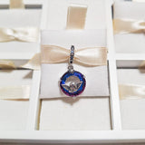 Cargar imagen en la galería, Charm Ángel Cristal Tornasol Morado
